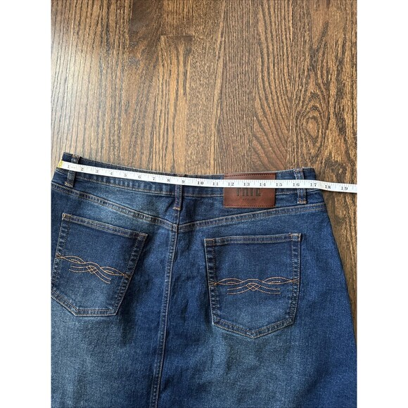 Frye Denim Jean Skirt Culver Wash Button Down Size 16 Light Wash Western Cowgirl - Picture 8 of 9